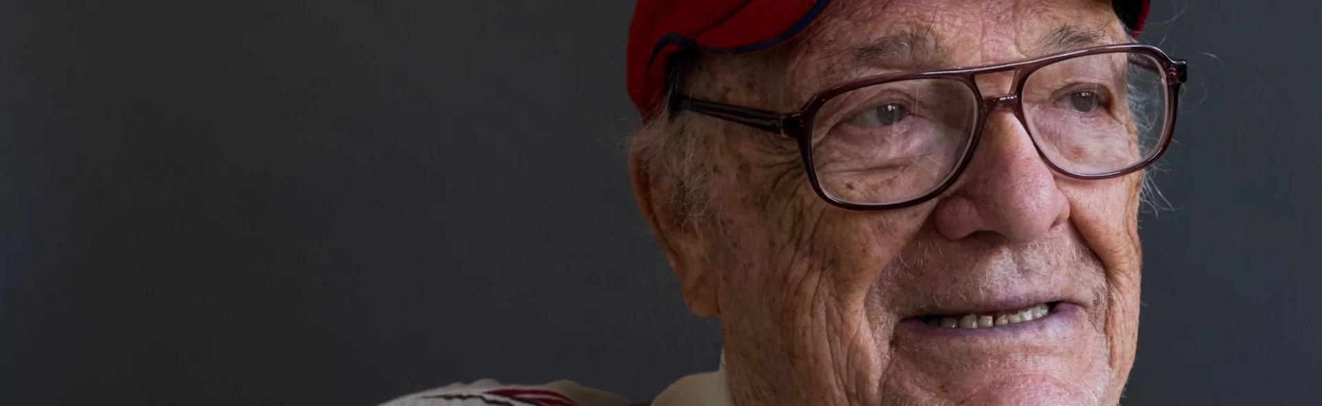 ManLivingAloneWithAlzheimers